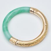 Chinesischer Jadearmreif m. Gelbgold