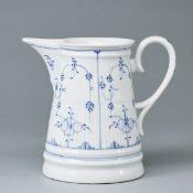 Milchkrug - Gebrochener Stab: Strohblume. Friedrich Christian Greiner & Söhne, Rauenstein 1894 - ca.
