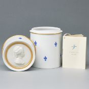 Deckeldose sog. Medaillon-Dose - Wilhelmine von Preußen. Fürstenberg, nach 1990.