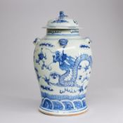 Große chinesische Deckelvase