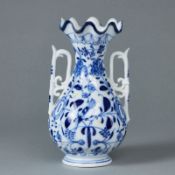 Vase mit gewelltem Rand - Vogelmuster.