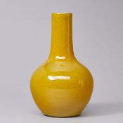 Gelbe Vase