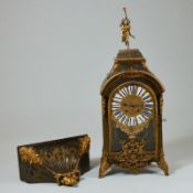 Große Wanduhr mit Konsole Louis XIV-Stil