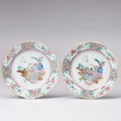 Paar Famille Rose Teller