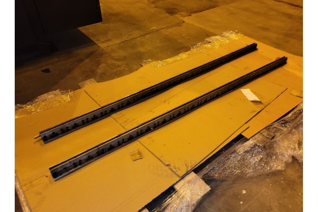 2011 Amada HDS 2204NT, 243 Ton x 14' Hydraulic Press Brake w/ Astro 165W NT Robotic Bending System - Image 16 of 18