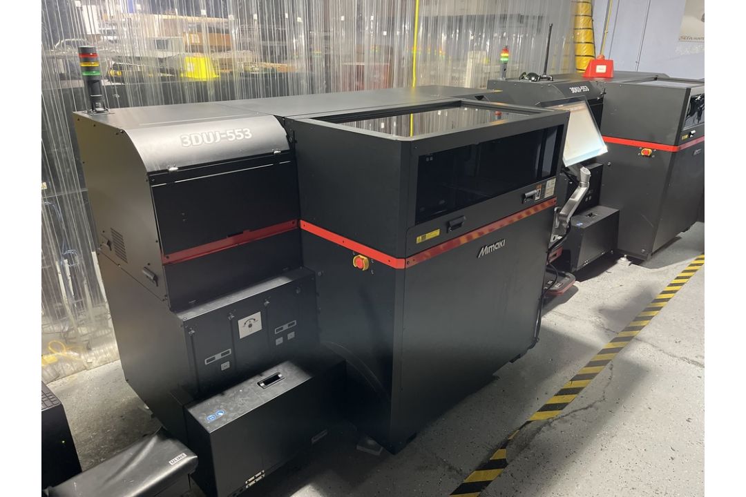 2019 Mimaki 3DUJ-553, 12,432 hours, per seller fully serviced March 1st, 2024 - Image 2 of 8