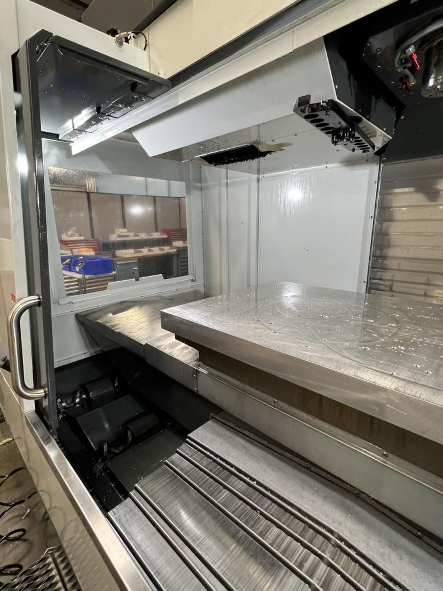 2022 Haas VF-6SS Vertical Machining Center, Remote Jog, 12K, Renishaw Probing, P-Cool, Quad Auger, - Image 20 of 28