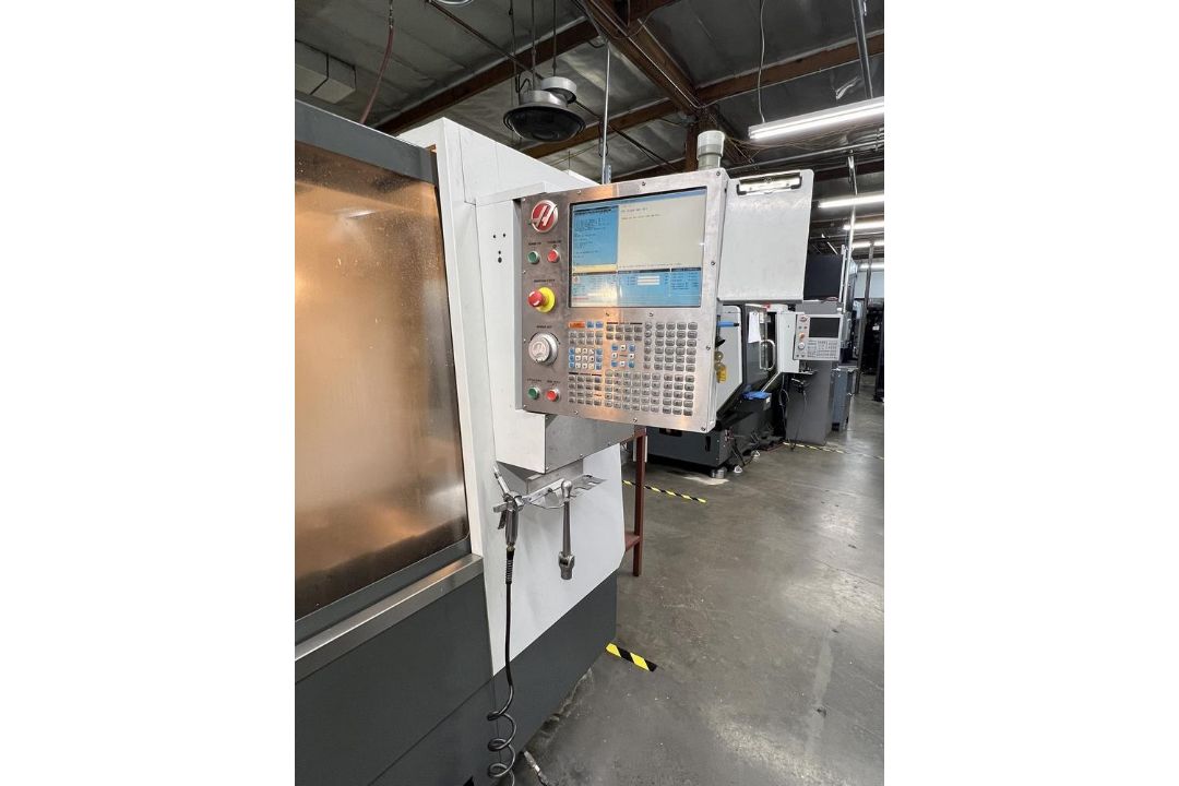 2011 Haas VF-4SS, 12K Vertical Machinig Center, Renishaw Probe, P-Cool, USB, 24 Tool Side Mount, - Image 5 of 25