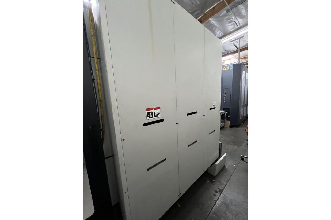 2017 Haas UMC 750 Vertical Machining Center, Fanuc Robot, 42 Station Pallet System, AX5 Trinity, 10 - Image 26 of 43