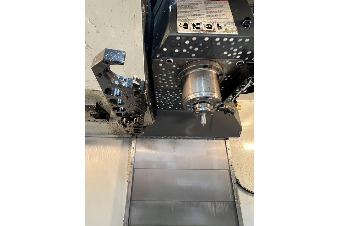 2011 Haas VF-4SS, 12K Vertical Machinig Center, Renishaw Probe, P-Cool, USB, 24 Tool Side Mount, - Image 20 of 25