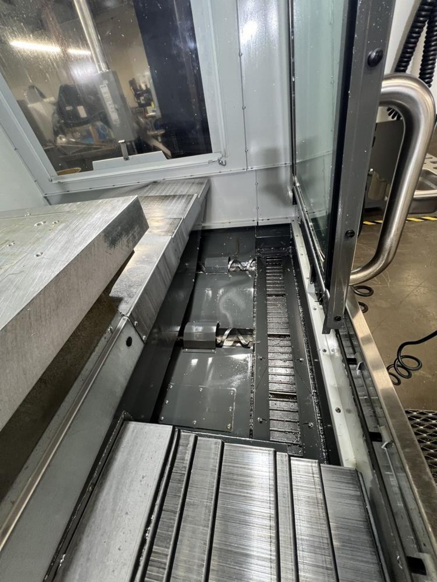 2022 Haas VF-6SS Vertical Machining Center, Remote Jog, 12K, Renishaw Probing, P-Cool, Quad Auger, - Image 26 of 28