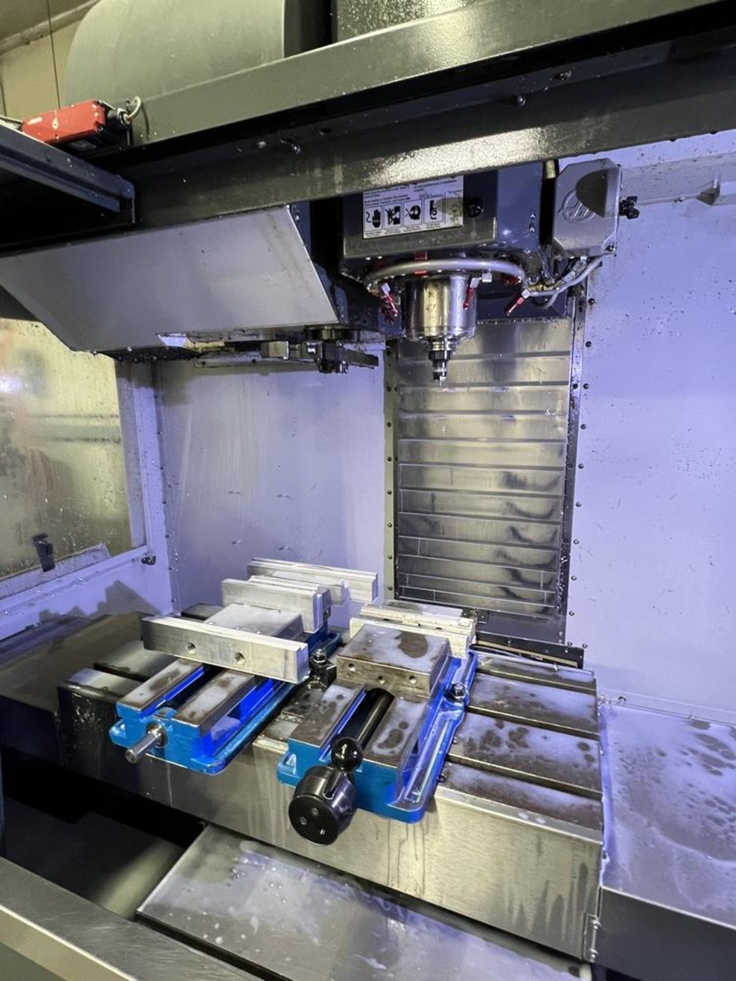 2015 Haas VF-2SS Vertical Machinig Center, Chip Auger, Side Mount, 12K Spindle, No Vises or - Image 12 of 21