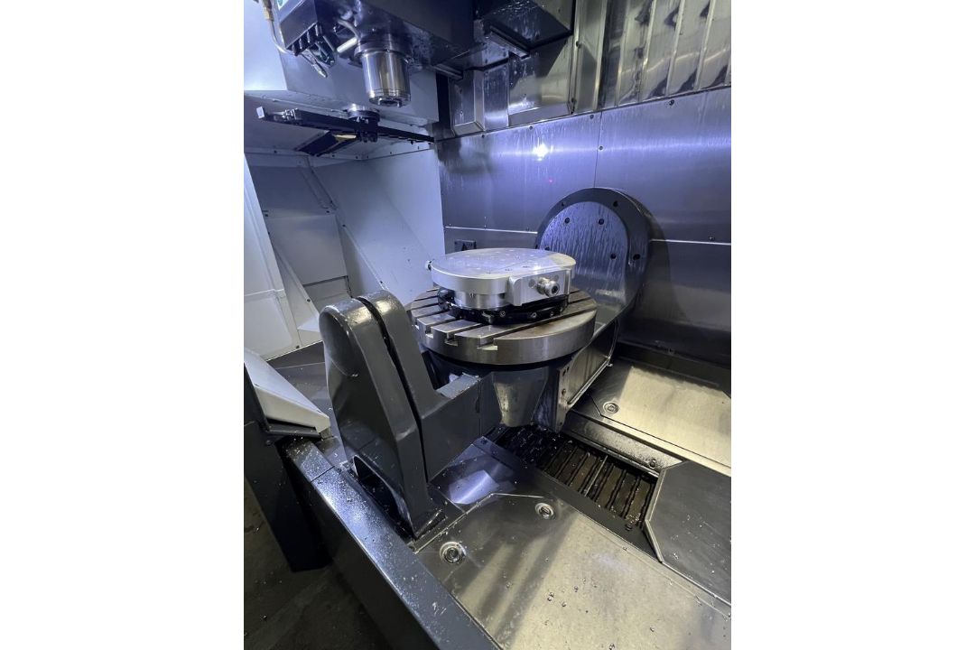 2017 Haas UMC 750 Vertical Machining Center, Fanuc Robot, 42 Station Pallet System, AX5 Trinity, 10 - Image 37 of 43