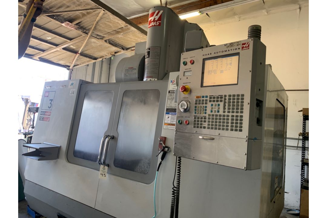 2004 Haas VM-3 Vertical Machining Center - Image 4 of 17