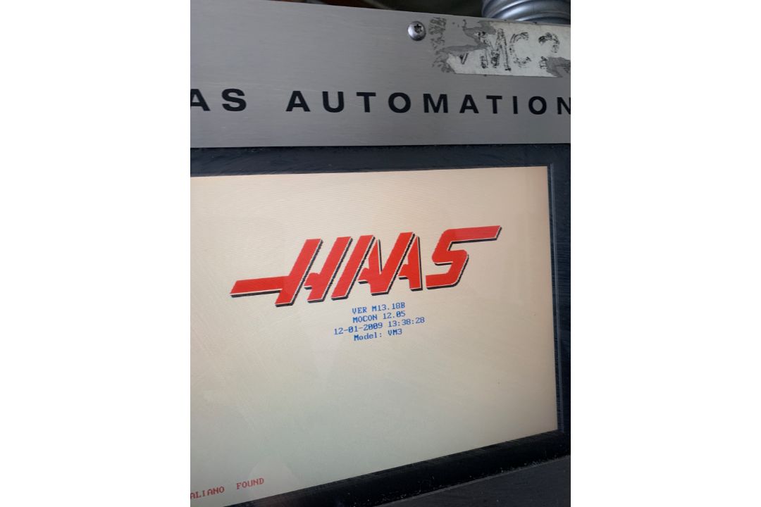 2004 Haas VM-3 Vertical Machining Center - Image 2 of 17