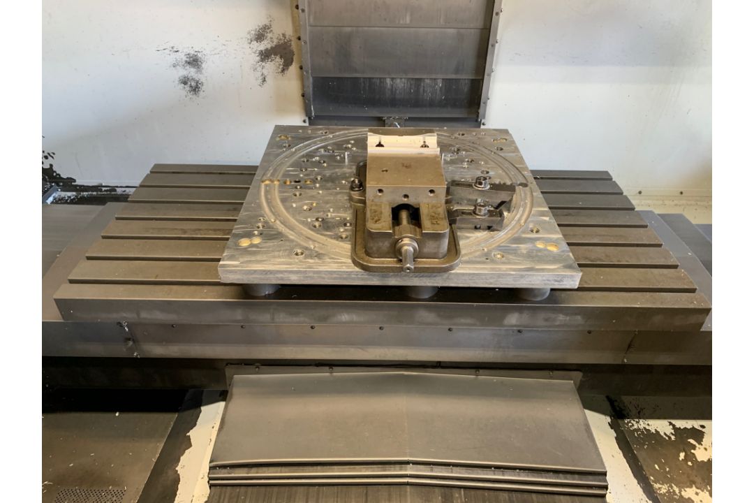 2011 Haas VF-5/40 Vertical Machining Center - Image 7 of 14
