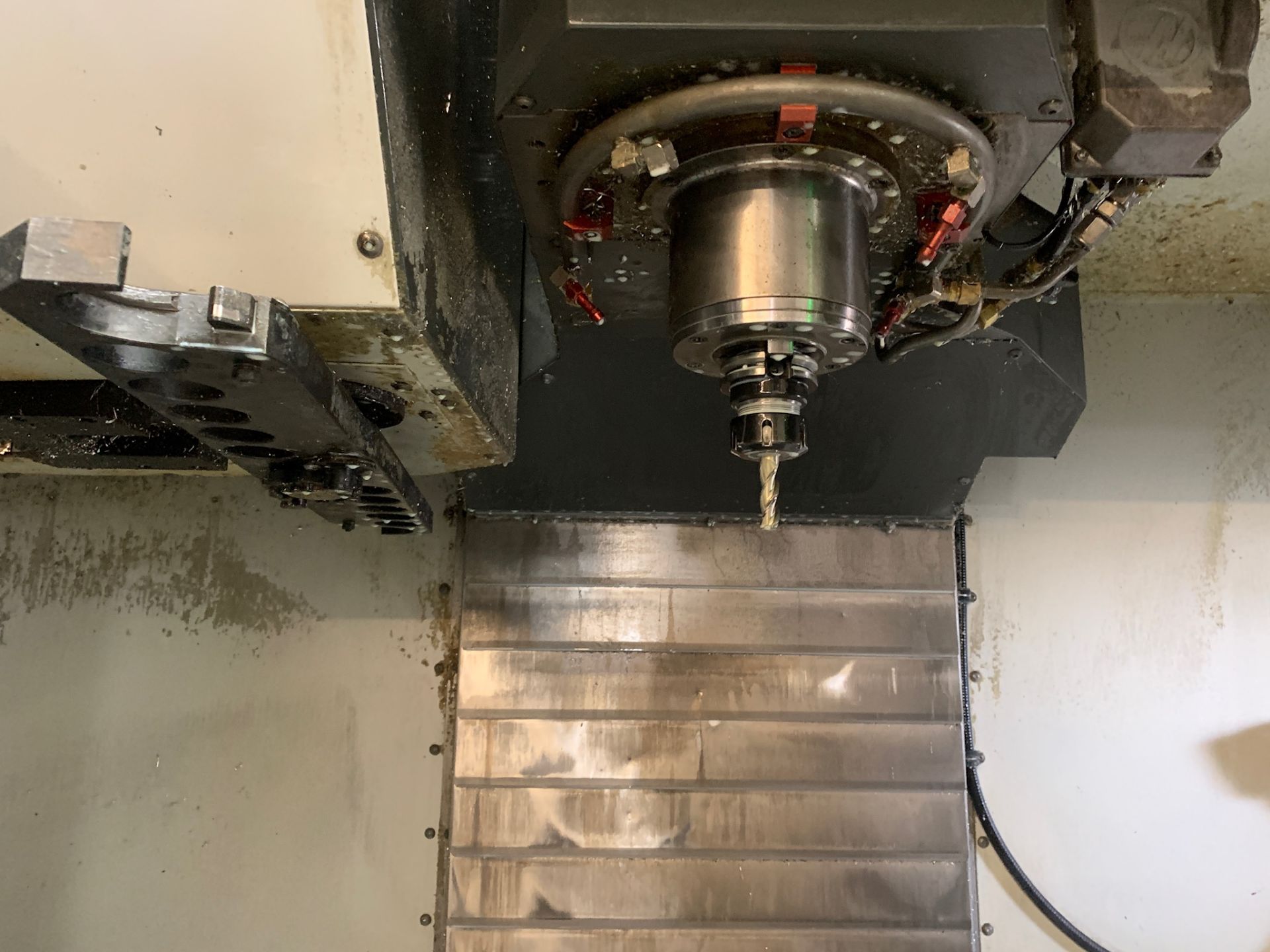 2014 Haas VF-5/40 Vertical Machining Center - Image 9 of 14