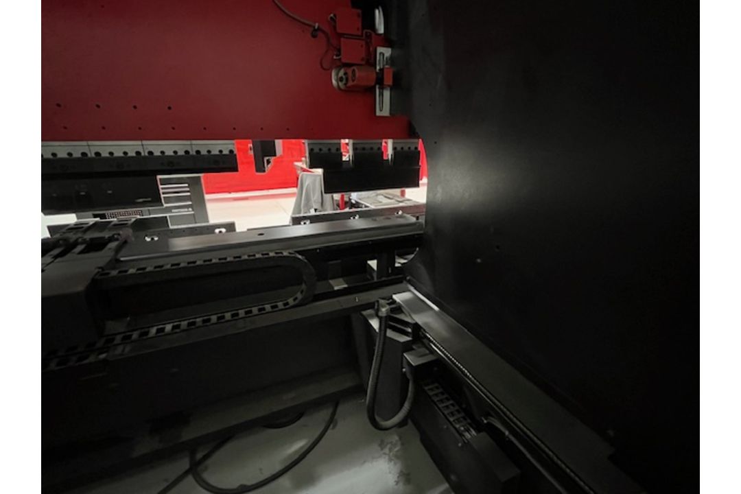 2018 Amada HD8025 NT Press Brake - Image 16 of 18