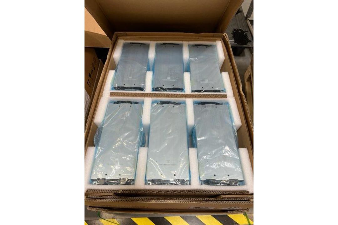 Kore Power Lithium Ion Battery Modules, 22.2 V, 106Ah, 2353Wh (2 Pallets Per Lot) (24 Total) - Image 4 of 8