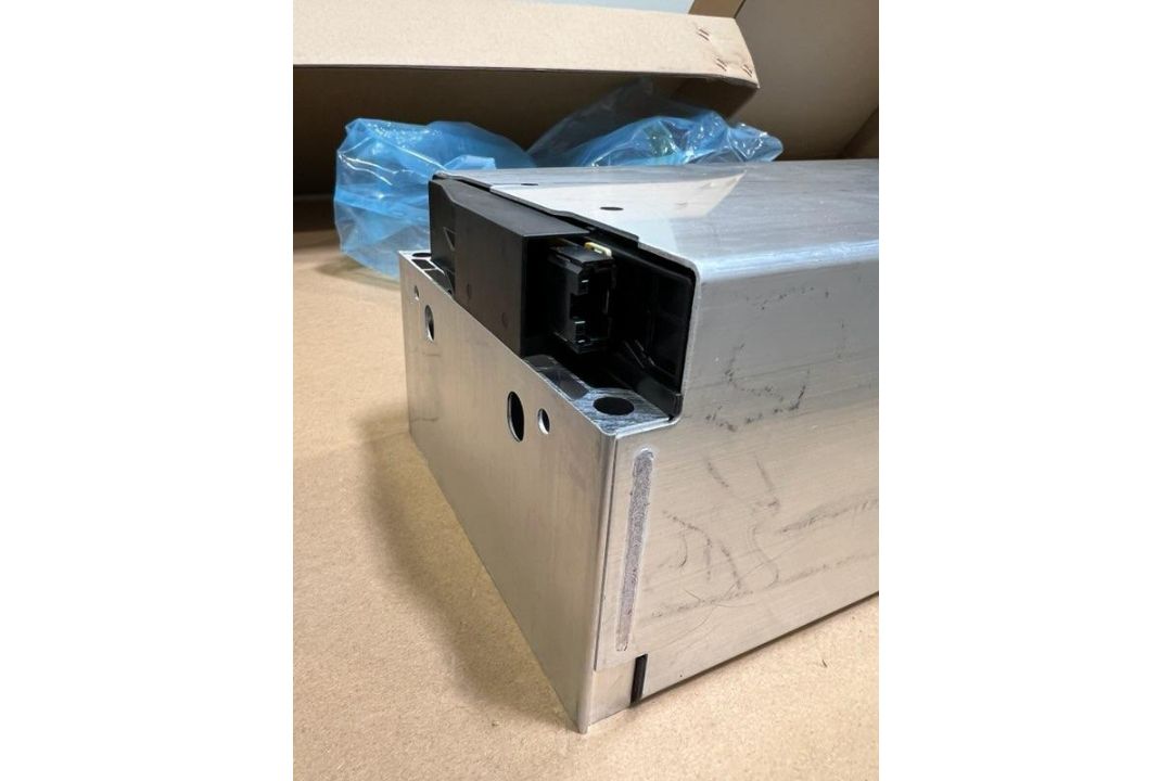 Kore Power Lithium Ion Battery Modules, 22.2 V, 106Ah, 2353Wh (2 Pallets Per Lot) (24 Total) - Image 6 of 8