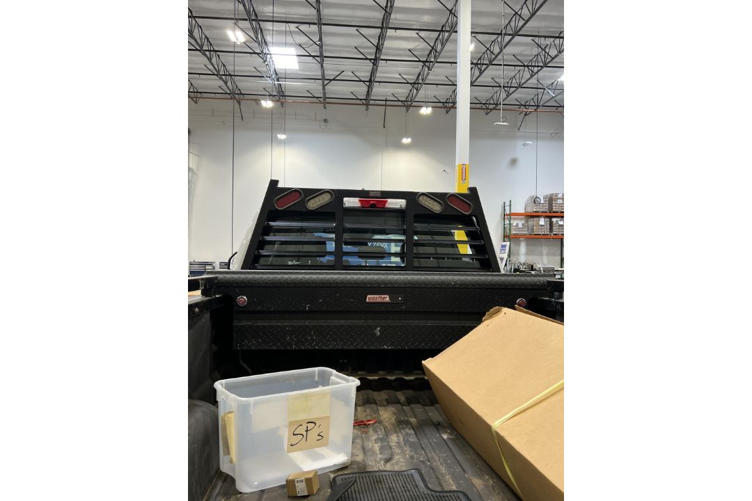2020 Ford F-250 4 Door EV, Needs 12 Volt Battery (Condition Unkown Could Not Test Drive) Missing - Image 24 of 44