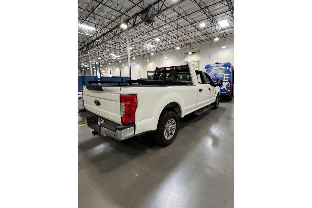 2020 Ford F-250 4 Door EV, Needs 12 Volt Battery (Condition Unkown Could Not Test Drive) Missing - Image 18 of 44