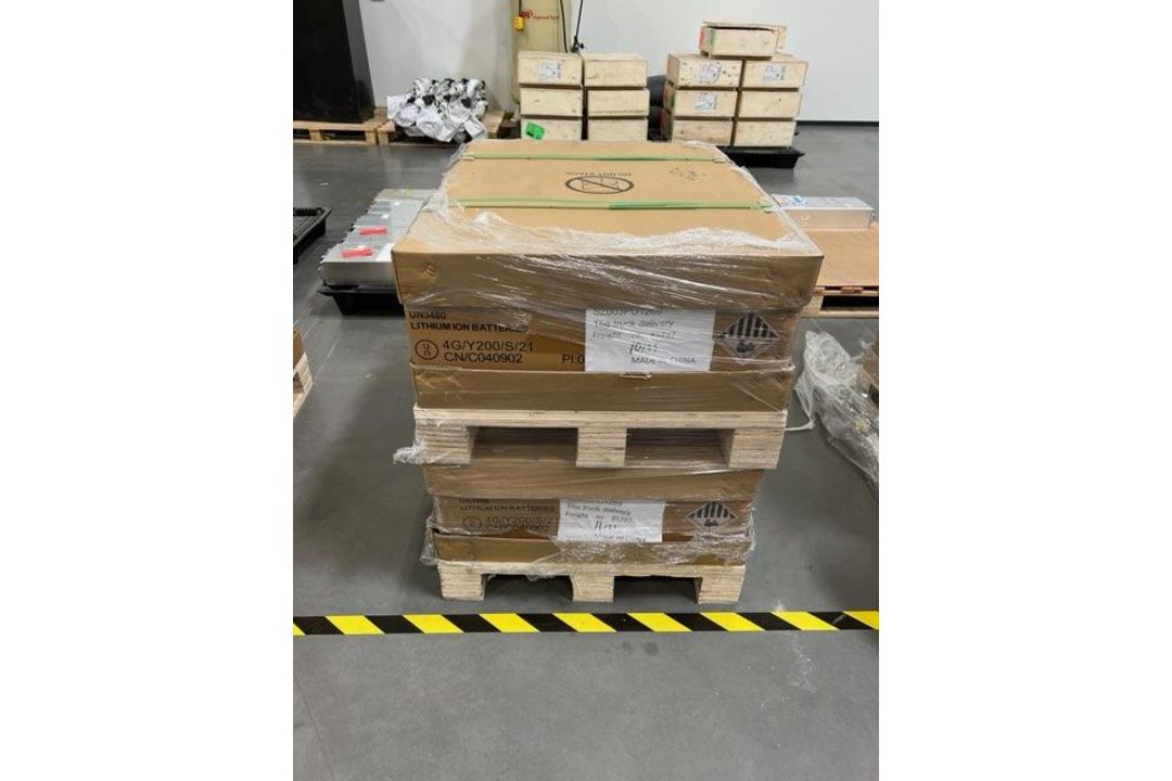 Kore Power Lithium Ion Battery Modules, 22.2 V, 106Ah, 2353Wh (2 Pallets Per Lot) (24 Total) - Image 2 of 8
