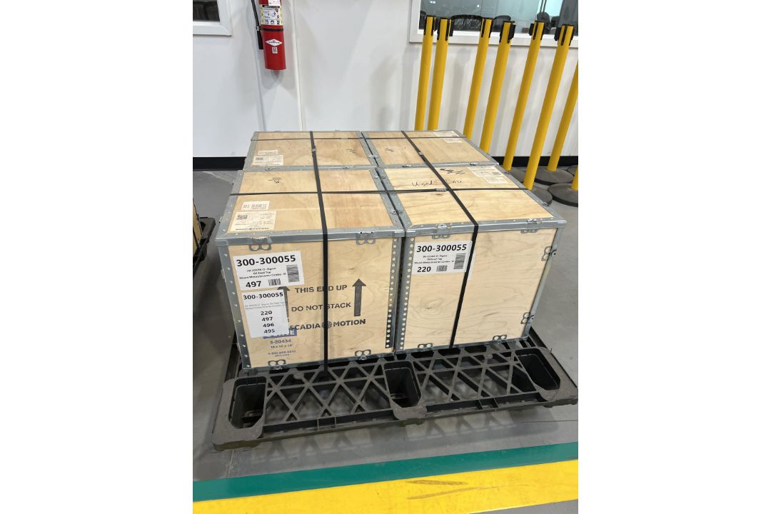(4) Cascadia Motion IM-225DX-D Sigma Oil Feed, Top Mount Motor, Inverter Combo - Image 1 of 3