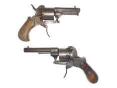 Konvolut von 2 Stiftfeuerrevolvern, Lefaucheux, Open-Top, Kal. 7mm Lefaucheux
