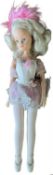 Ballet Dancer Sindy (1987-1988) In white and pink ballerina outfit, with feathered hairpiece and