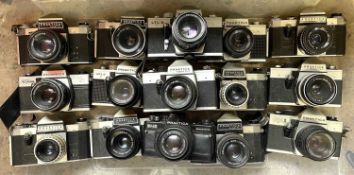 One box of various Praktica cameras (15)