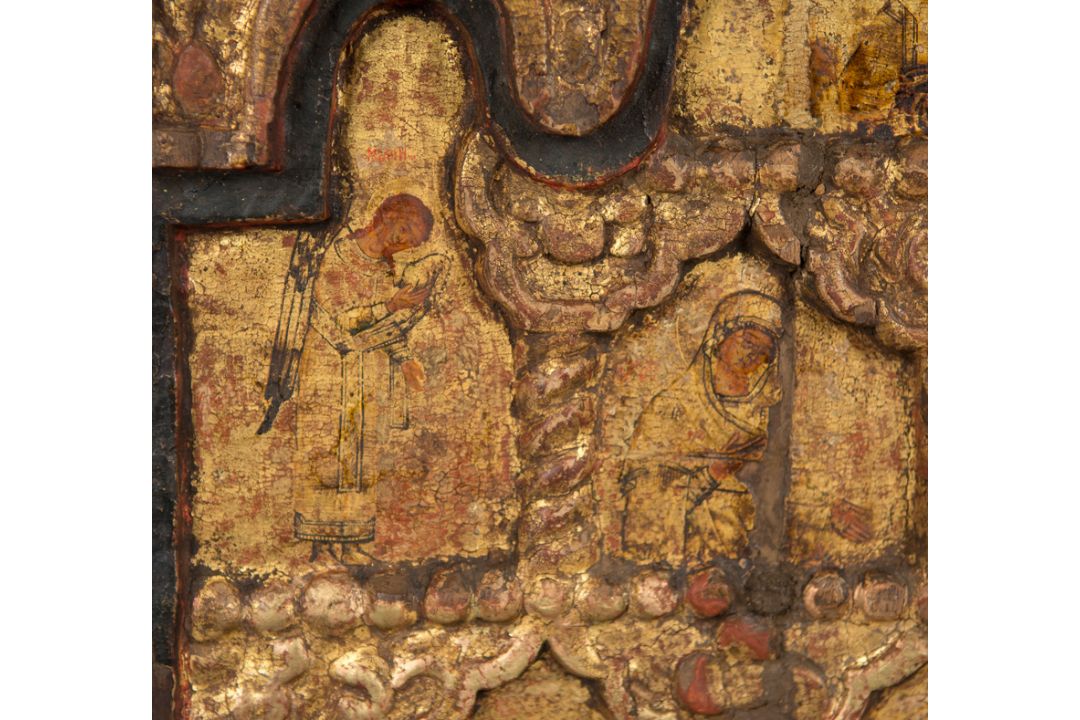 Carved, gilded, and polychromed wooden icon with gold background. Wallachia. 15th Century. - Bild 6 aus 15