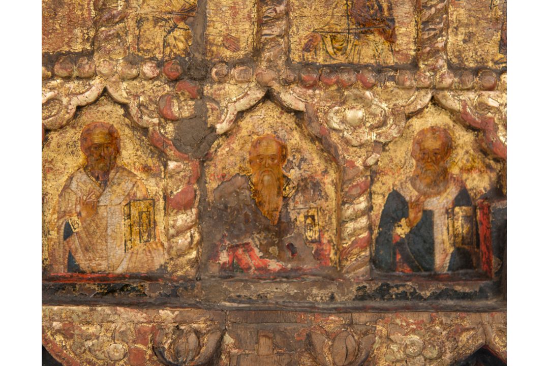 Carved, gilded, and polychromed wooden icon with gold background. Wallachia. 15th Century. - Bild 8 aus 15