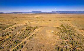 Quarter-Acre New Mexico Lot Near the Manzano Expressway!