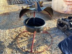 TARTER MINERAL FEEDER