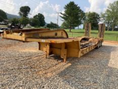 PHELAN TRI-AXLE LOWBOY