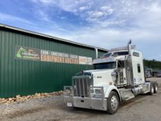 2019 KENWORTH W900