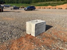 STACKABLE BARRIER BLOCK