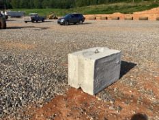 STACKABLE BARRIER BLOCK