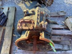 EATON TRANSMISSION ASSEMBLY