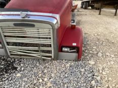 FREIGHTLINER HOOD ASSEMBLY