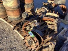 (4) FRONT HUB ASSEMBLYS