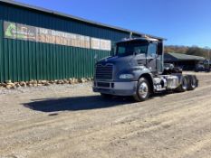 2015 MACK DAYCAB TRACTOR