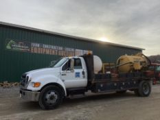 2005 FORD F650