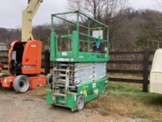 GENIE GD 3232 SCISSOR LIFT