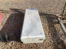 TOOL BOX WITH FILTERS