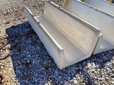 8' J Bunk Concrete Feeder