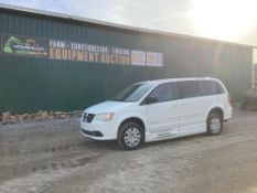 2014 DODGE CARAVAN BRAUNABILITY HANDICAP VAN