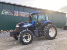 NEW HOLLAND TRACTOR