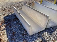 8' J Bunk Concrete Feeder